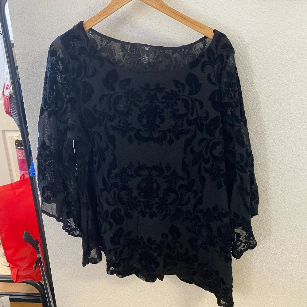 Black Blouse 🖤✨